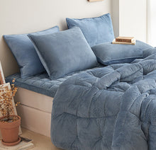 Load image into Gallery viewer, MONO Microfiber Comforter - Blue

